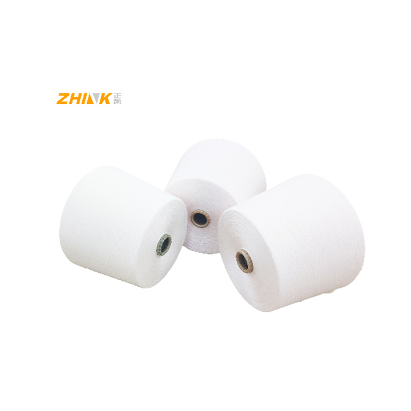 Hollow polyester yarn